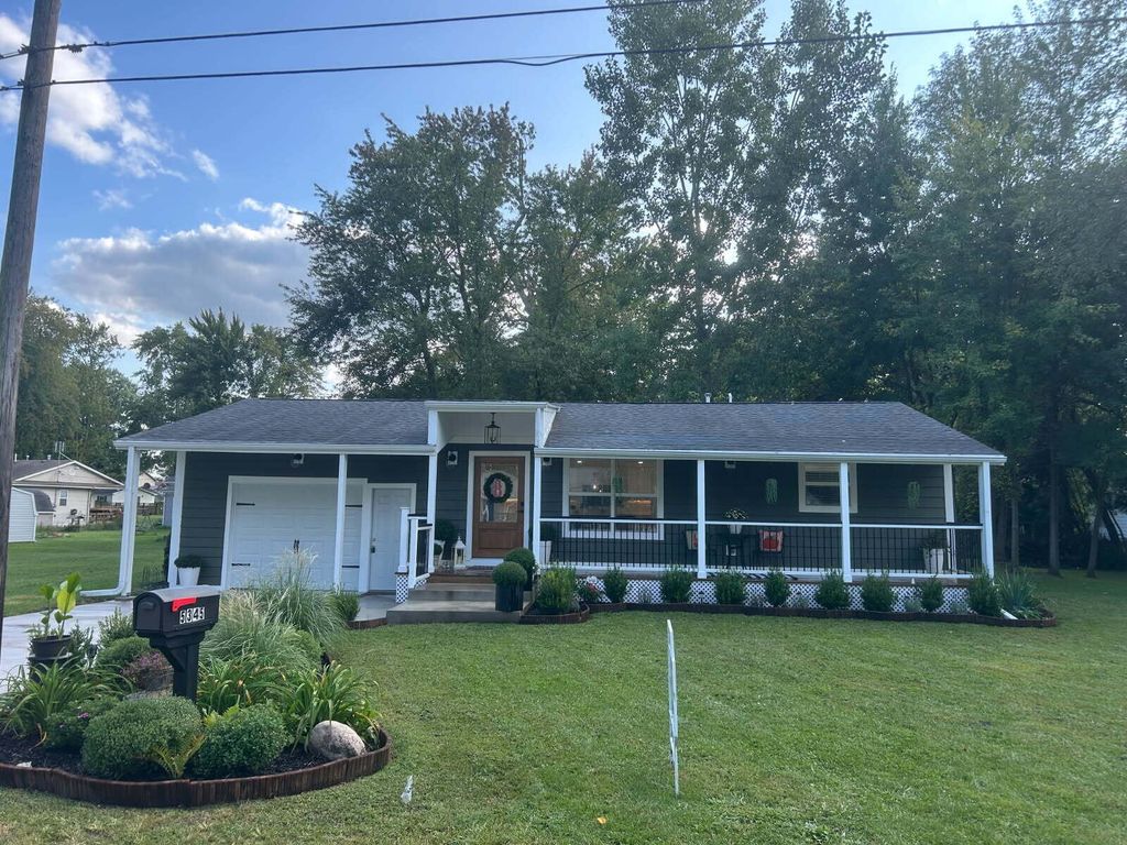 5345 E Summerholme Drive, Knox, IN 46534