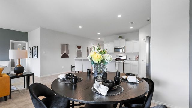 4249 TRICKLING CREEK Lane, Fort Worth, TX 76036