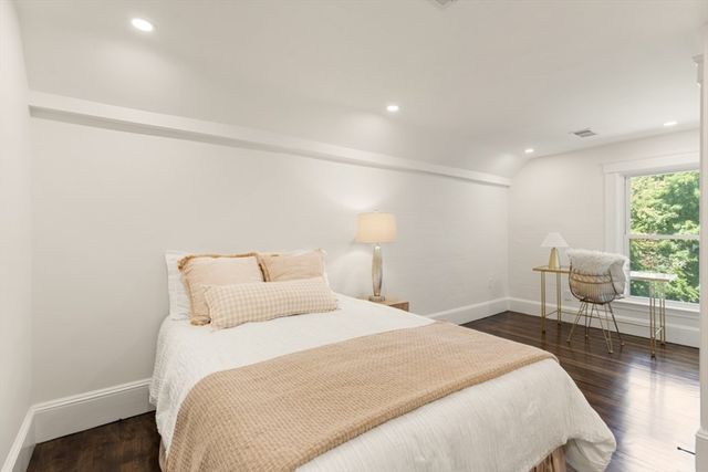 6 Highland Ave, Groveland, MA 01834