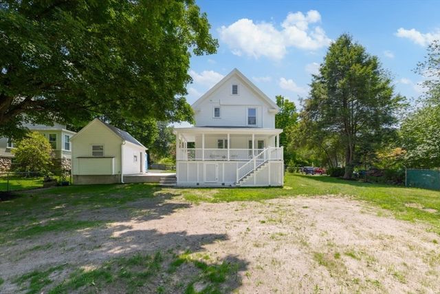 6 Highland Ave, Groveland, MA 01834
