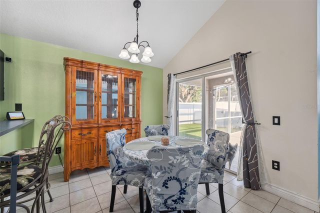 3316 PINE TOP DRIVE, Valrico, FL 33594