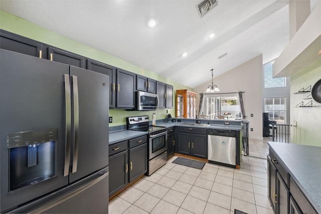 3316 PINE TOP DRIVE, Valrico, FL 33594