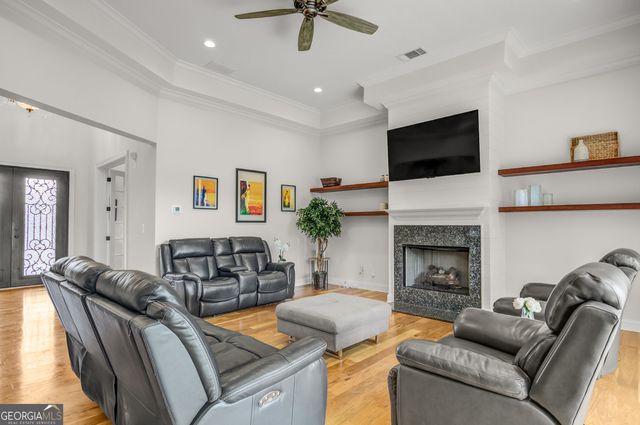 61 Forest Berry Court, Newnan, GA 30265