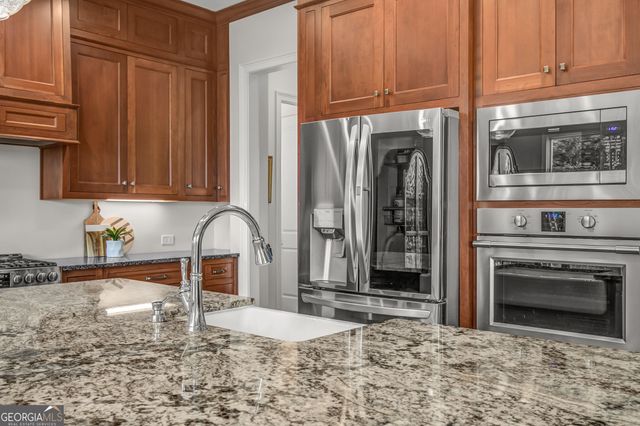 61 Forest Berry Court, Newnan, GA 30265