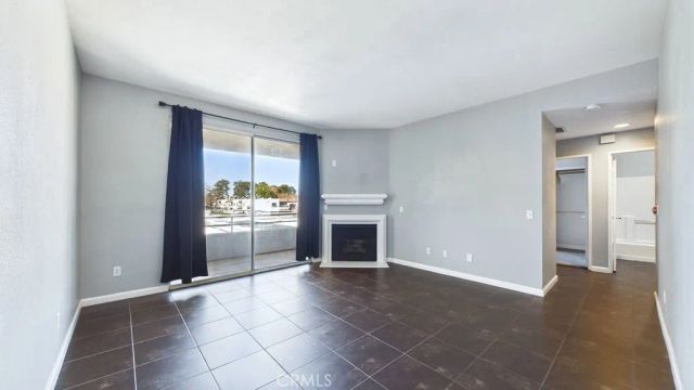 2821 W Avenue K12, Lancaster, CA 93536