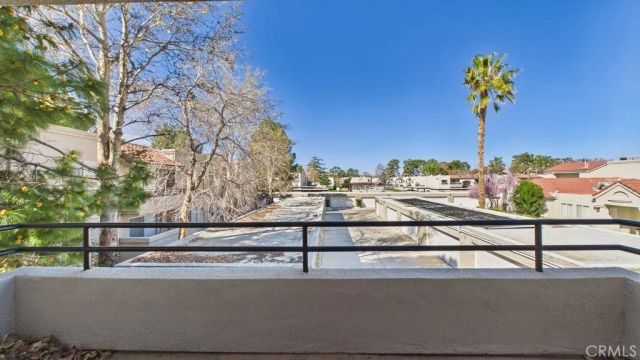 2821 W Avenue K12, Lancaster, CA 93536