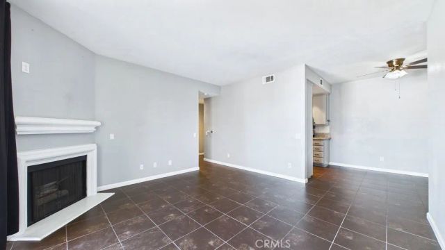 2821 W Avenue K12, Lancaster, CA 93536