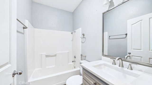 2821 W Avenue K12, Lancaster, CA 93536