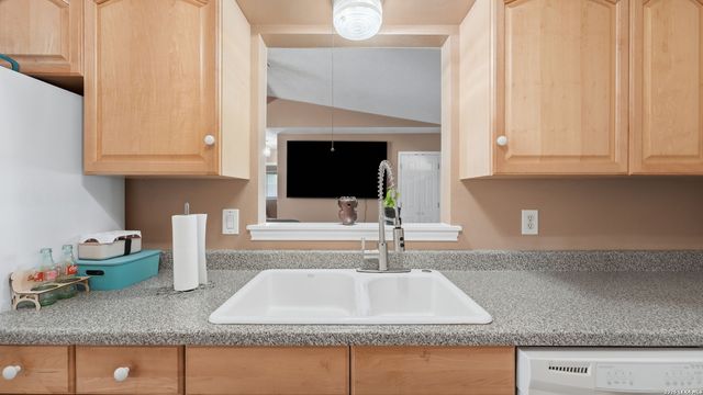 629 Creek, New Braunfels, TX 78130