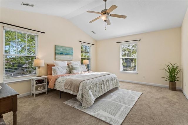 625 13th ST, Virginia Beach, VA 23451