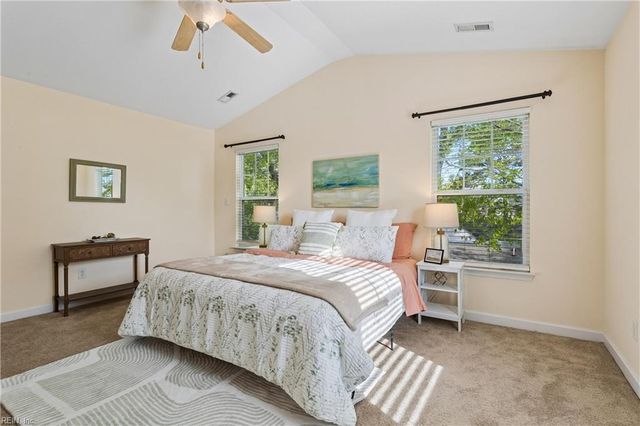 625 13th ST, Virginia Beach, VA 23451