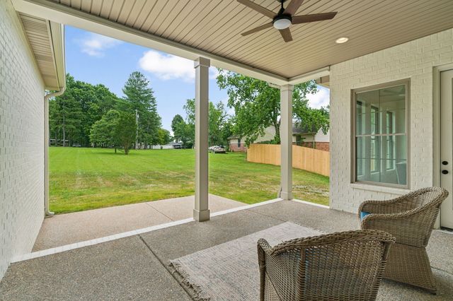 2400 Horn Springs, Lebanon, TN 37087