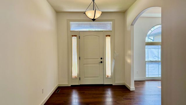 809 RUTLAND DR, Columbia, MO 65203