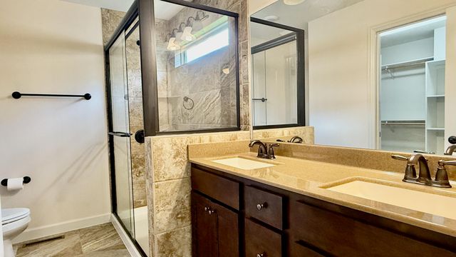 809 RUTLAND DR, Columbia, MO 65203