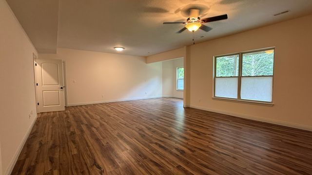 809 RUTLAND DR, Columbia, MO 65203