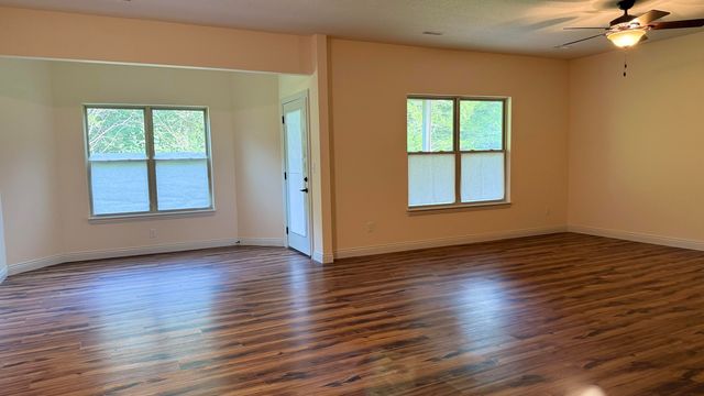 809 RUTLAND DR, Columbia, MO 65203