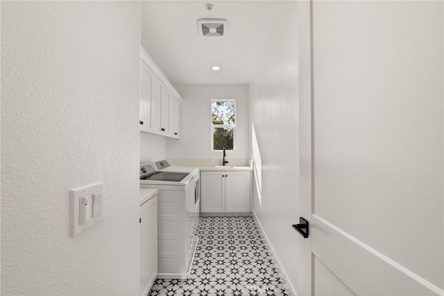 2127 Cresta, Newport Beach, CA 92660