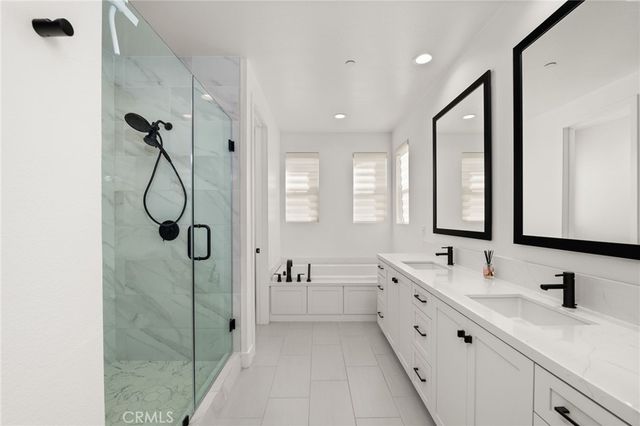 2127 Cresta, Newport Beach, CA 92660