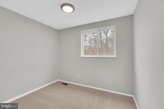 8677 HICKORY RIDGE CT, Springfield, VA 22153