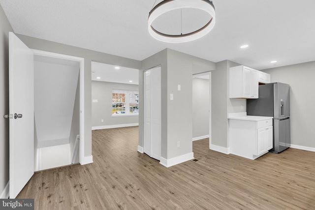 8677 HICKORY RIDGE CT, Springfield, VA 22153