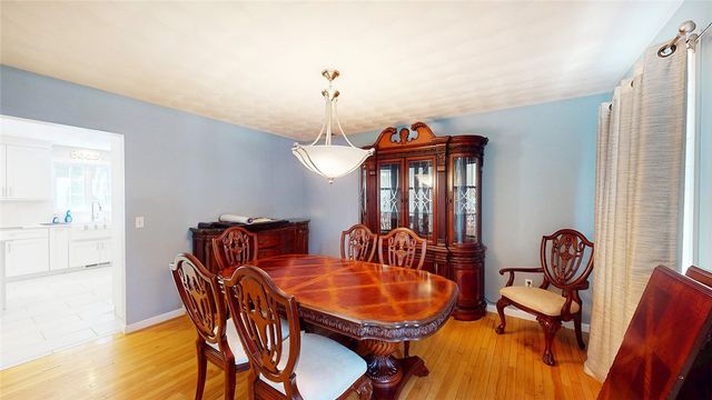 10 Kiley Way, Coventry, RI 02816