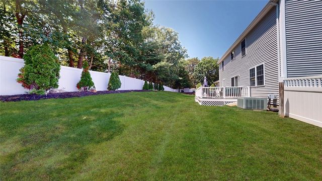 10 Kiley Way, Coventry, RI 02816