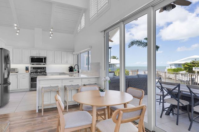 218 Aberdeen Court, Key Largo, FL 33070