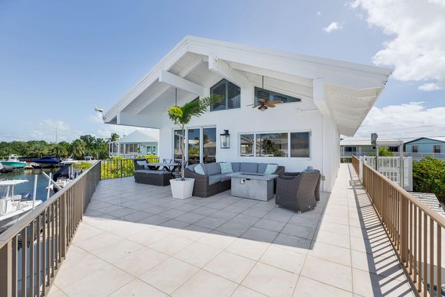 218 Aberdeen Court, Key Largo, FL 33070