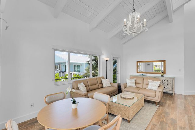 218 Aberdeen Court, Key Largo, FL 33070