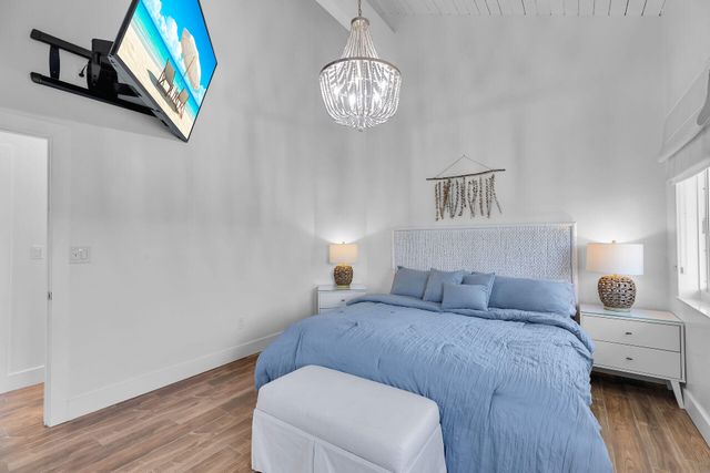 218 Aberdeen Court, Key Largo, FL 33070