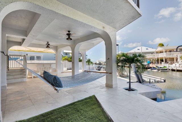 218 Aberdeen Court, Key Largo, FL 33070