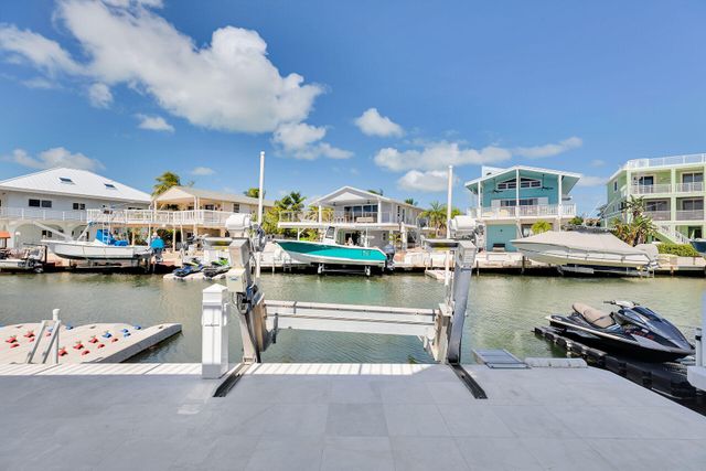 218 Aberdeen Court, Key Largo, FL 33070