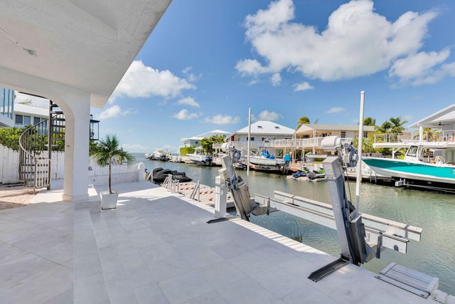 218 Aberdeen Court, Key Largo, FL 33070