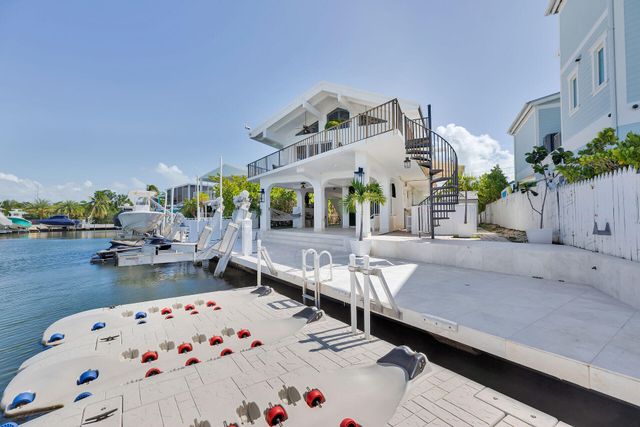 218 Aberdeen Court, Key Largo, FL 33070