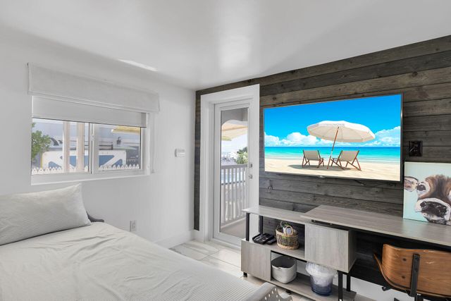 218 Aberdeen Court, Key Largo, FL 33070