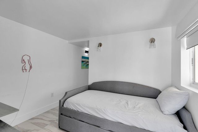 218 Aberdeen Court, Key Largo, FL 33070