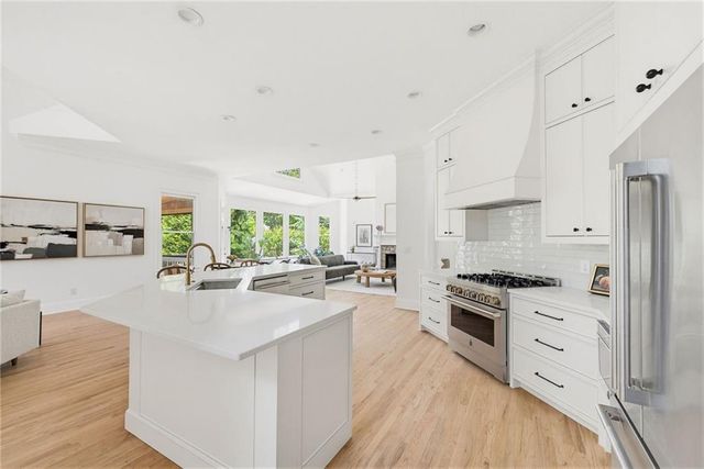 1380 Oak Grove Drive, Decatur, GA 30033