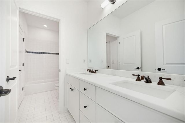 1380 Oak Grove Drive, Decatur, GA 30033