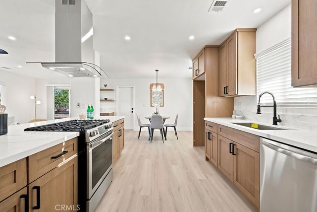 13229 Algonquin Road, Apple Valley, CA 92308