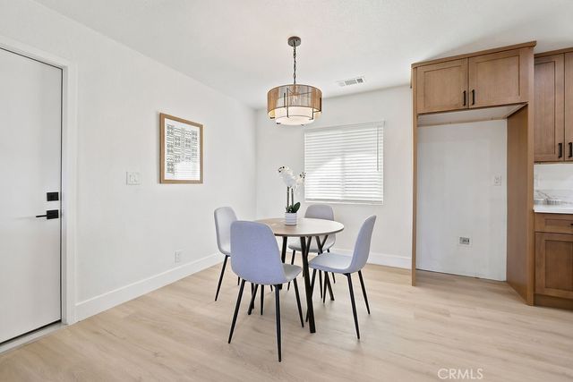 13229 Algonquin Road, Apple Valley, CA 92308