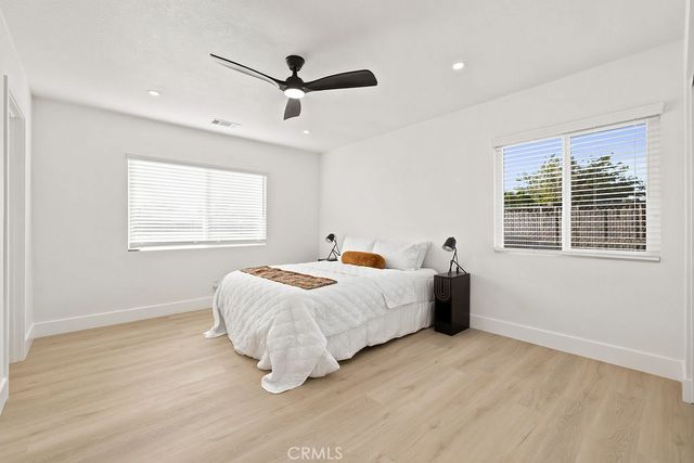 13229 Algonquin Road, Apple Valley, CA 92308