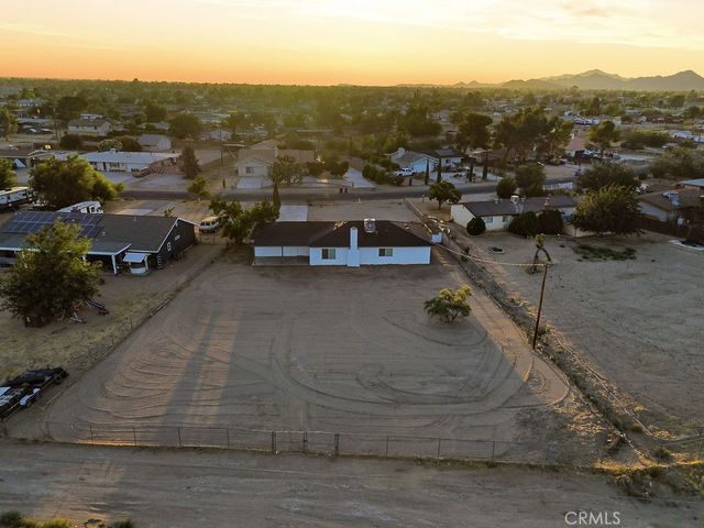 13229 Algonquin Road, Apple Valley, CA 92308