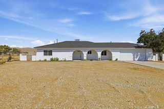 13229 Algonquin Road, Apple Valley, CA 92308