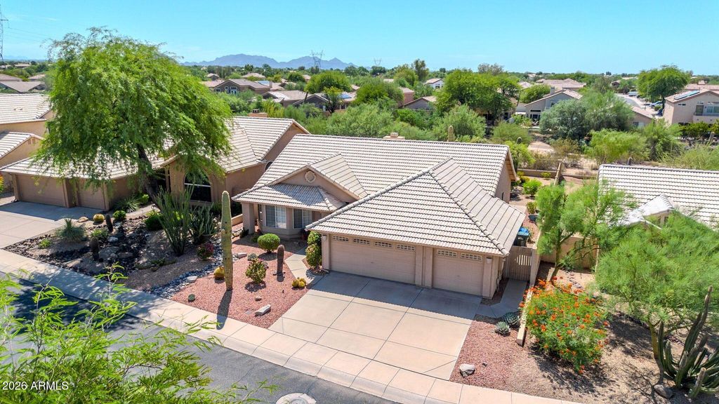 4231 E MONTGOMERY Road, Cave Creek, AZ 85331 — photo 2