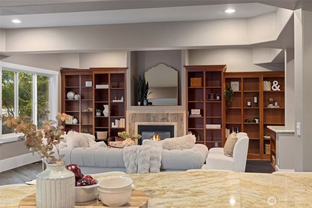 1147 Federal Avenue E, Seattle, WA 98102