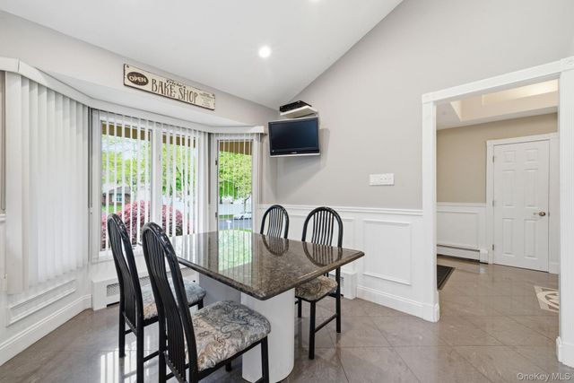 14 Penn Drive, Dix Hills, NY 11746
