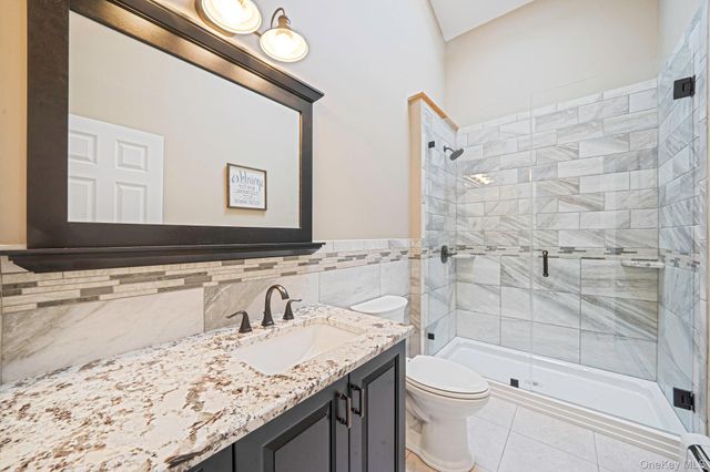 14 Penn Drive, Dix Hills, NY 11746
