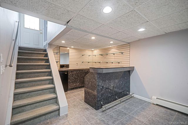 14 Penn Drive, Dix Hills, NY 11746