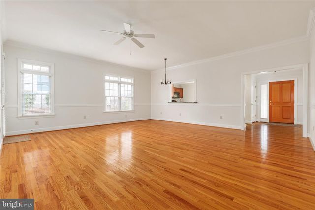 154 DANIEL CT, Strasburg, VA 22657