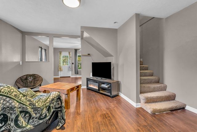 309 N Darlington Street, Jamestown, IN 46147